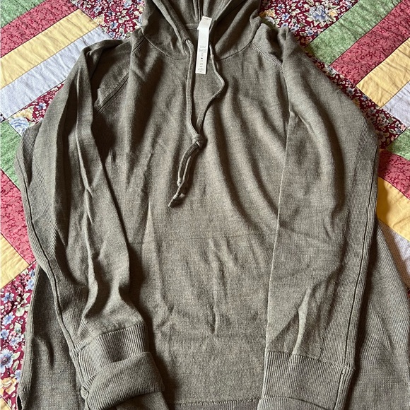 Sit In Lotus Hoodie Sweater - Picture 4 of 9